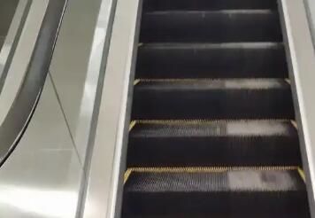 商場(chǎng)電扶梯的清潔保養(yǎng)有什么標(biāo)準(zhǔn)呢？要注意什么？